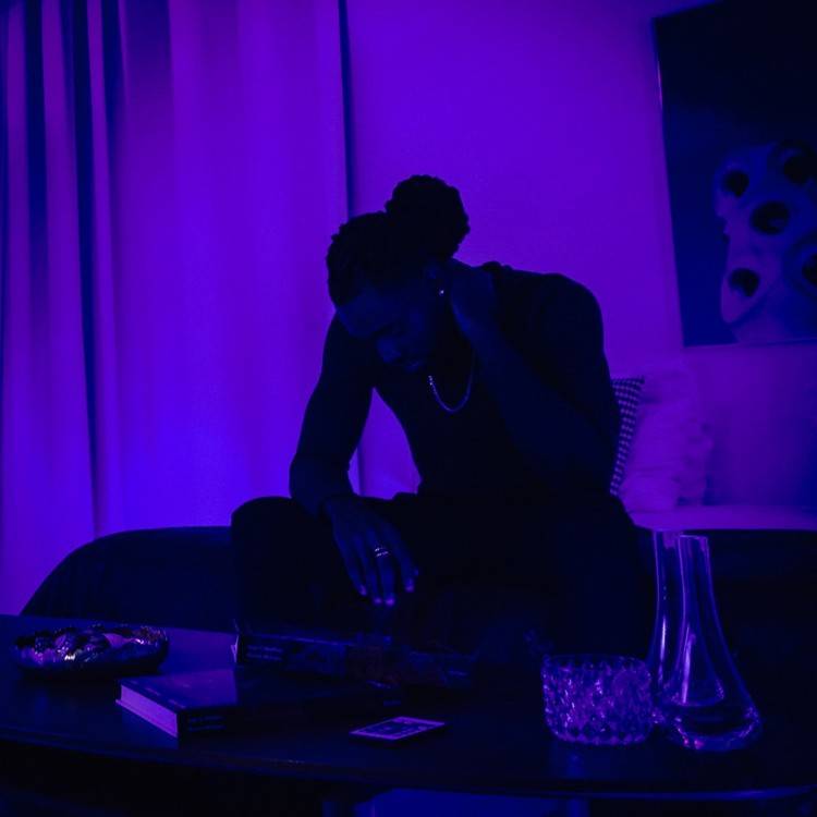 12 Am in La - Single