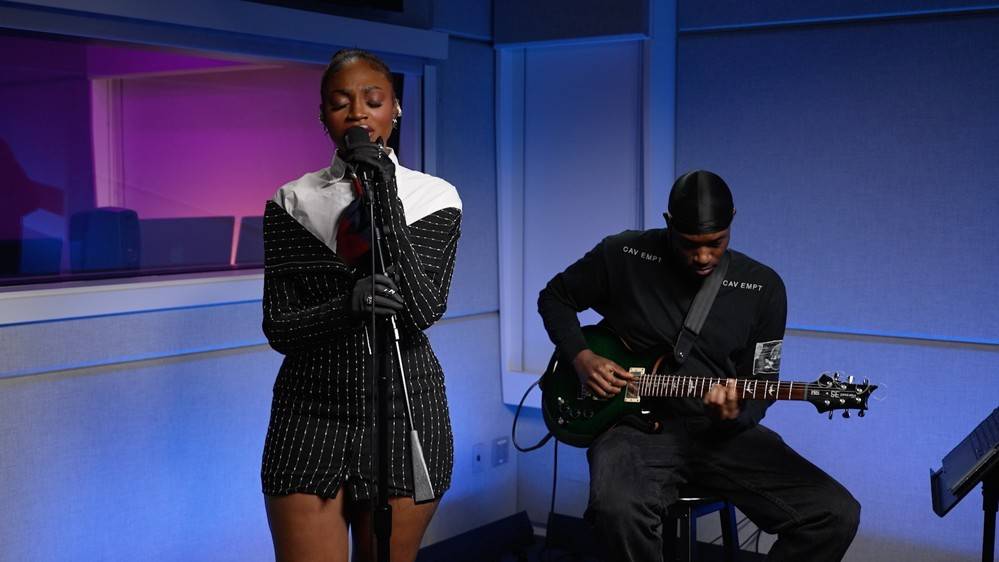 Love Ain't Shit (Live at Apple Music Radio)