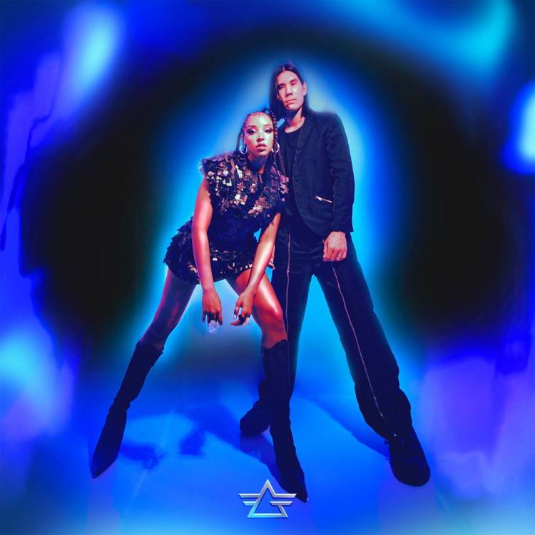 Scandalous - Single