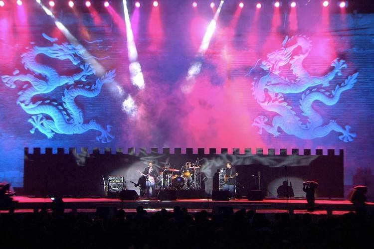 Motownphilly (Live from the Great Wall of China) - Single
